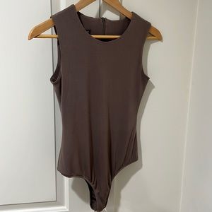 Zachary Taupe Bodysuit Size Small